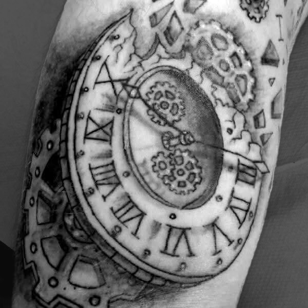 Clock tattoo
